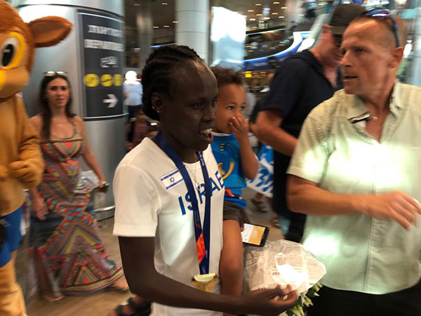 צ'מטאי. השמיים הם הגבול (אלן שיבר)