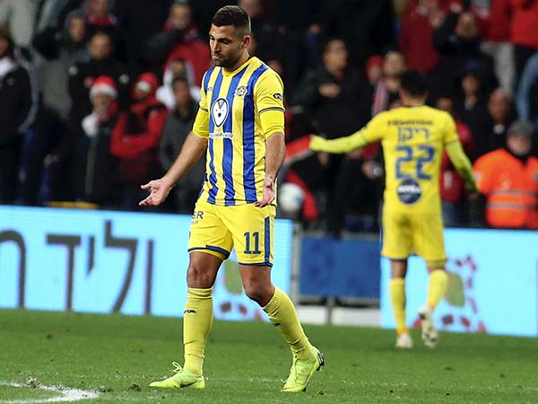 "היה קשה עם שחקן פחות" (אלן שיבר)