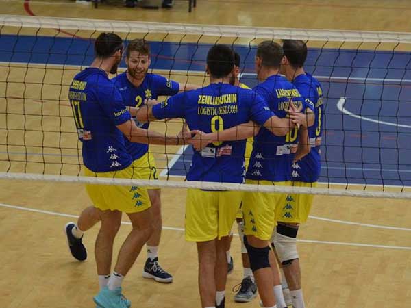 גם הצהובים בחצי הגמר (צילום: רינת ורדי, באדיבות מכבי ת"א)