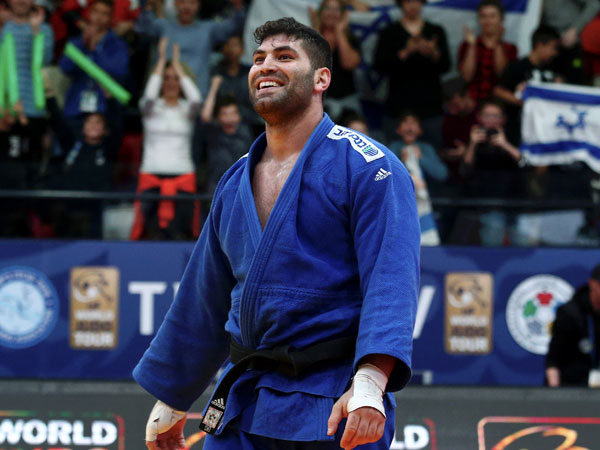 יכול לחייך (אלן שיבר)