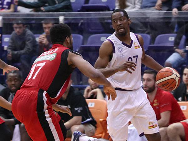 (מנהלת הליגה)