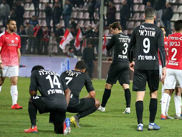 זקוקים לנס (יוסי שקל)