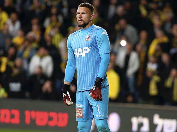 זובאס יעבור מבחן כשירות (אלן שיבר)