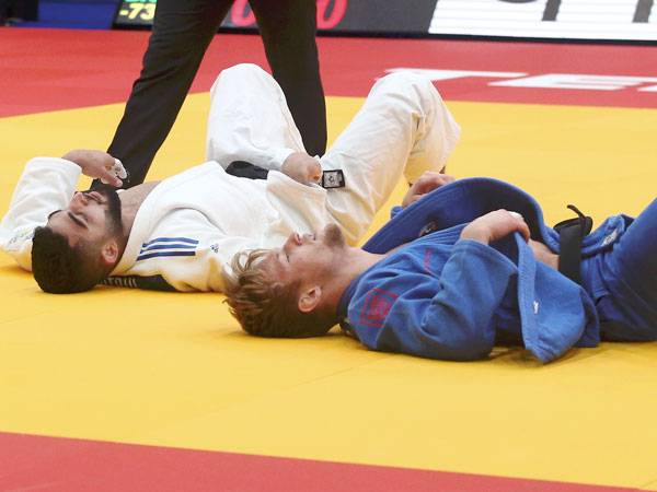 בוטבול. ינסה את כוחו בגרנד פרי הבא (אלן שיבר)