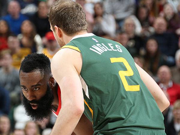 כל יוטה מול הארדן (צילום: Melissa Majchrzak/NBAE via Getty Images)