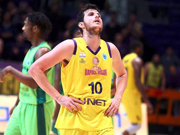 הפציעה מגיעה בתזמון בעייתי. פניני (אלן שיבר)