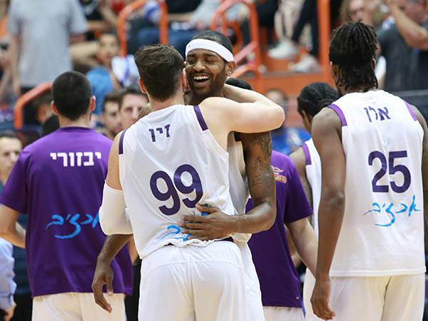 נהריה חגגה על האדומים הלא יציבים (מנהלת הליגה)