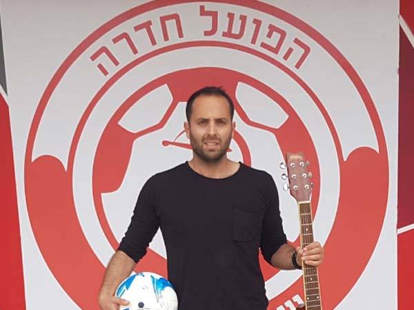 סלע. "המילים הגיעו לי למוח"