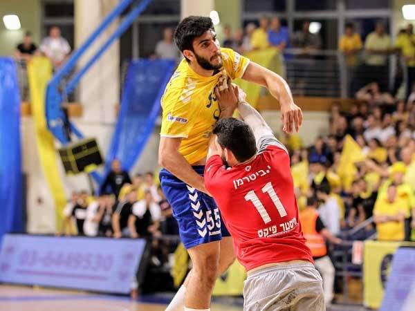 רותם סגל, עובר לרחובות (הדר ואן קולא, איגוד הכדוריד)