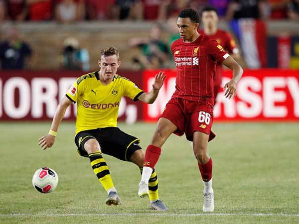 אלכסנדר ארנולד מול ברון לארסן (getty, Joe Robbins)