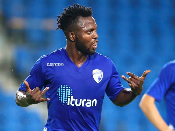 ג'יימס. ימשיך לקבל קרדיט בחוד (אלן שיבר)