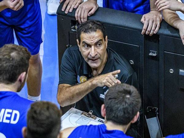 אהרוני. הוביל את חניכיו להעפלה לדרג א'(באדיבות איגוד הכדורסל)