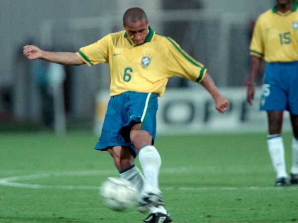 בעיטה שנלמדה באוניברסיטה (Getty)