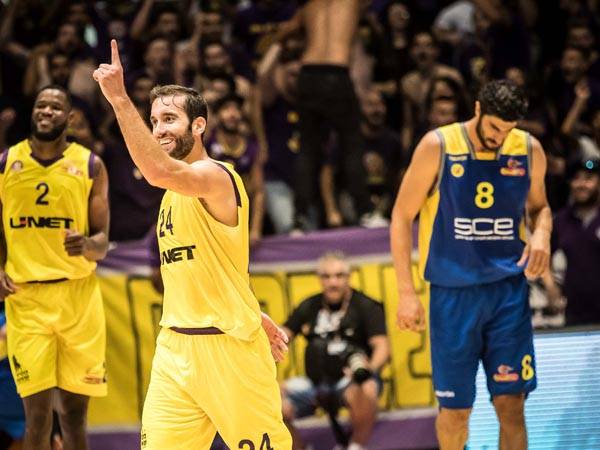 להכין חופה? אוחיון (צילום: עודד קרני)