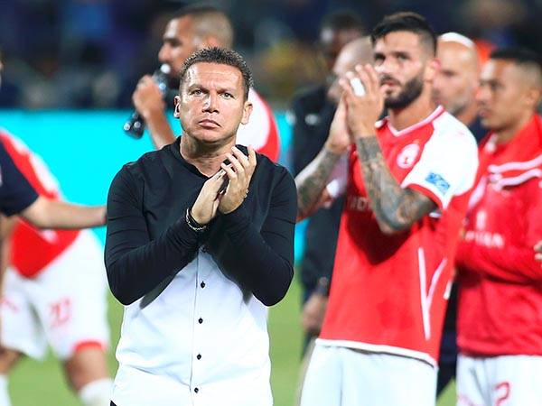 שוקל מערך התקפי מול נתניה. בכר (אלן שיבר)