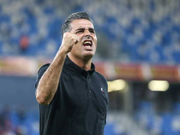 סילבס, יותר שמח בחיפה עכשיו (מאור אלקסלסי)