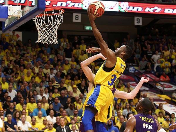 לא שיחק במשחק הראשון. קול (אלן שיבר)