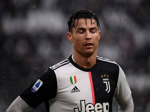 רונאלדו. שבר בצורת של ארבעה משחקים (getty)