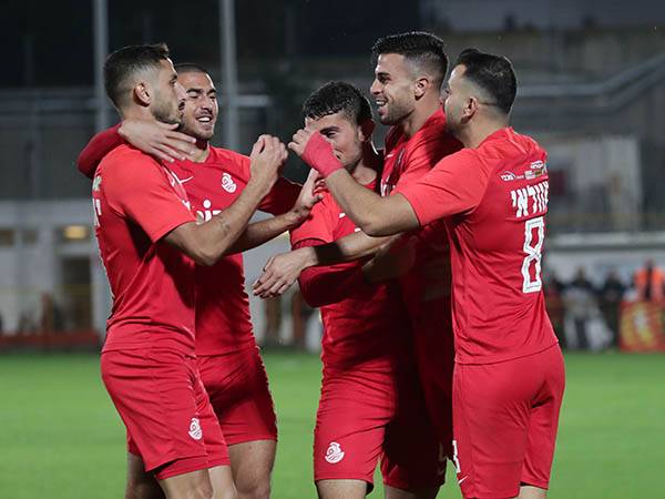 רק כמעט (דני מרון)