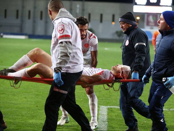 אייזן אחרי ההתנגשות עם אבו עביד. חדשות מרגיעות להפועל (אלן שיבר)