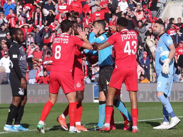 משחק רב אירועים לאלי חכמון. (אודי ציטיאט)