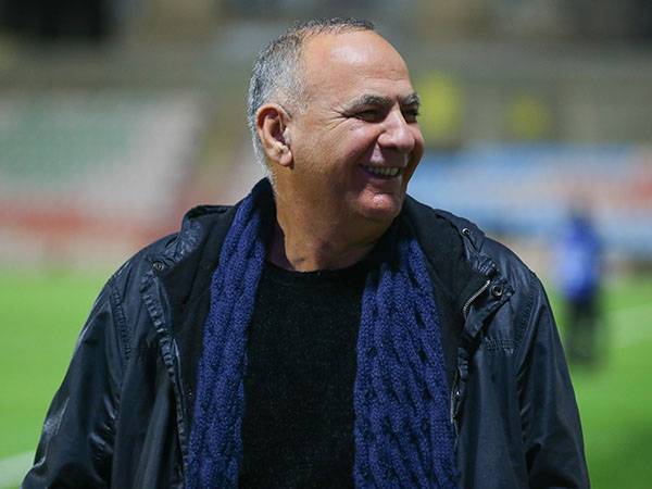 לא כולם נגד רעננה, אלון