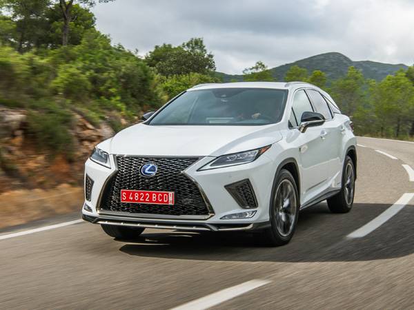 לקסוס RX. הרכב הפופולרי והחשוב ביותר של המותג היפני