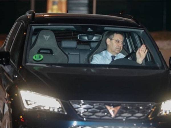 ברתומאו מגיע לפגישה עם השחקנים (Getty Inages)