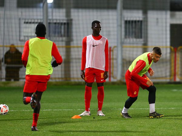 (לירון מולדובן)