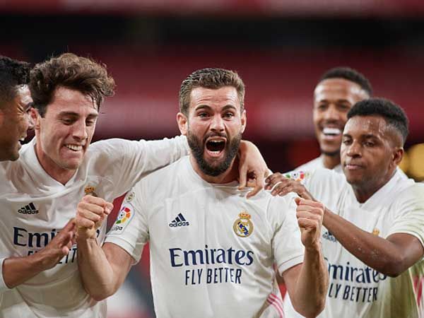 ריאל חוגגת יתרון. במחזור הבא תהיה חייבת לנצח, אך בכל מקרה לא תהיה תלויה בעצמה (Getty)