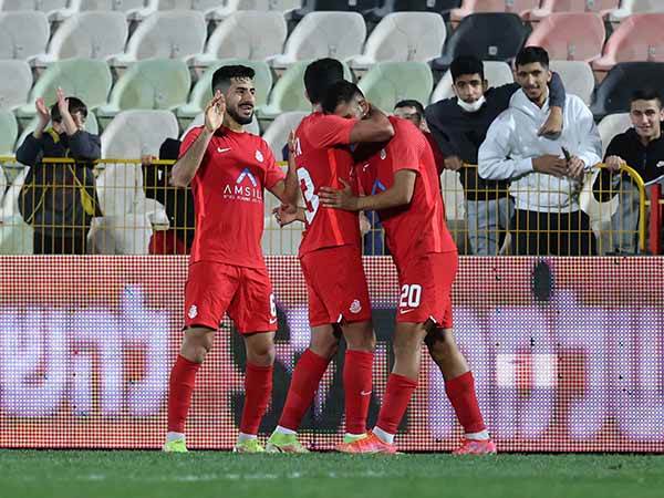 (לירון מולדובן)