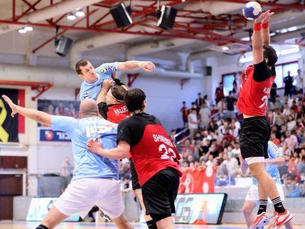 סדרה מותחת (הדר ואן קולא, איגוד הכדוריד)