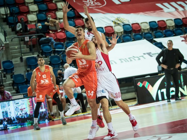 (מנהלת הליגה)