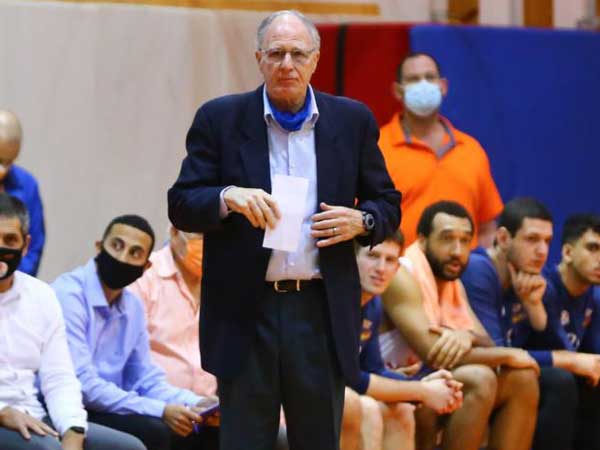 בראד גרינברג. יכול להיות מרוצה (לירון מולדובן)