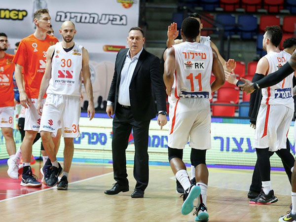 ראשל"צ חוגגת כל הדרך לגמר (אלן שיבר)