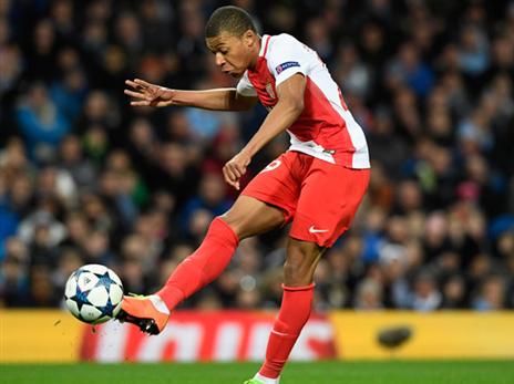 אמבפה במדי מונאקו. פוצ'טינו זוכר אותו מאז (Getty)