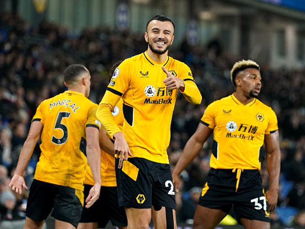 רומין סאיס חוגג. שער חשוב (Getty)