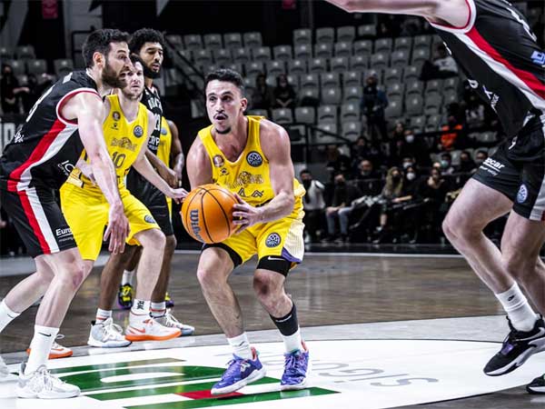 וצלחו את הדרמה (FIBA)
