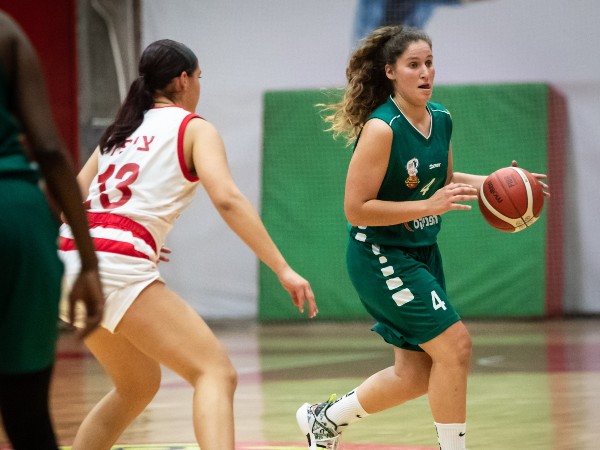 קסטן וחיפה במשחק של להיות או לחדול (קרדיט: מנהלת ליגת העל לנשים בכדורסל)