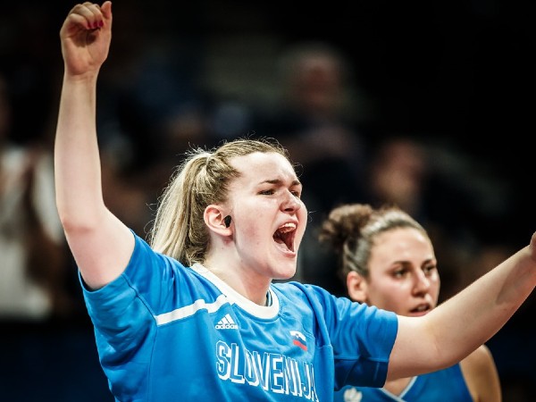 גורסיץ' במדי סלובניה (FIBA)