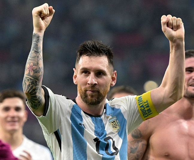 השמיים הם הגבול (JUAN MABROMATA/AFP via Getty Images)