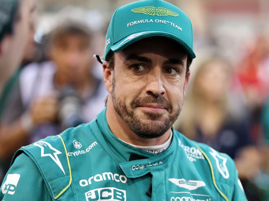 אלונסו, אסטון מרטין