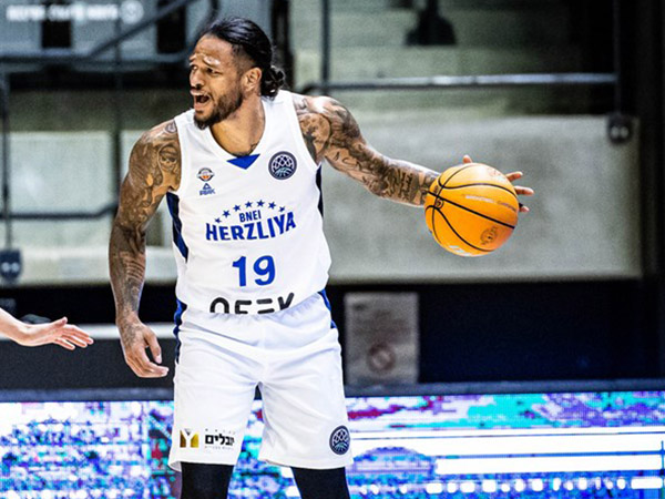 חוזר ליובל (FIBA)