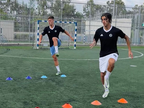 שחקני נבחרת הנוער מתאמנים
