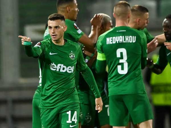 היציאה החוצה מקדמת. גרופר (GETTY)