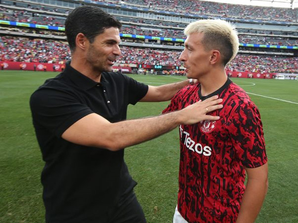 ארטטה ומרטינס. קשר מיוחד (GETTY)