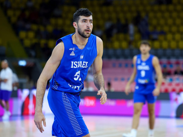 “לא מסתירים מאחורי הגב“