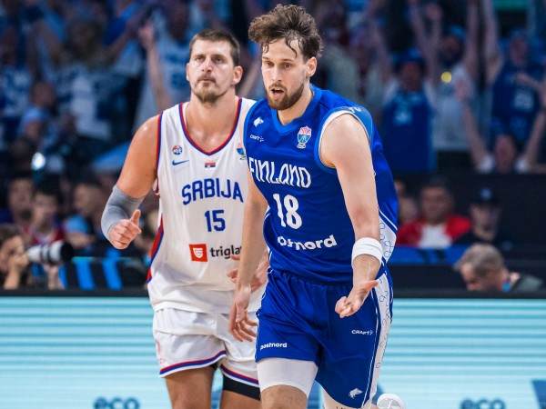 יאנטונן עשה את שלו (FIBA)