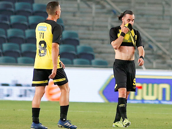 יאנקוביץ` ועידן ורד מאוכזבים (אלן שיבר)