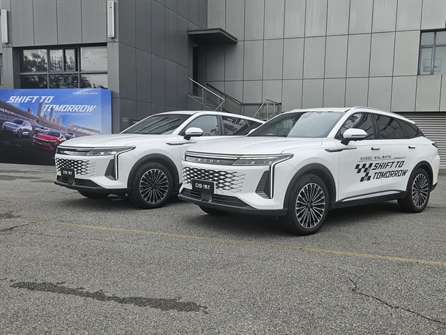 צילום: יואב פולס, יצרן